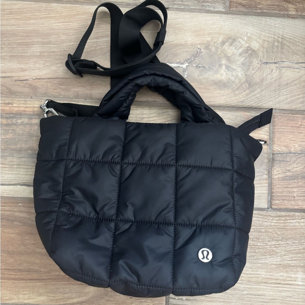 lululemon athletica Black Quilted Women's Bag